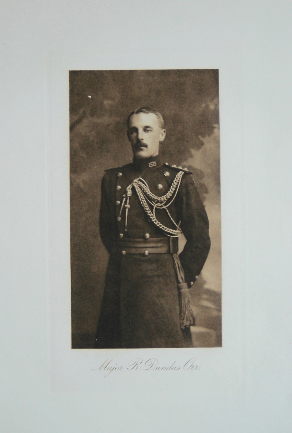 Major R. Dundas  Orr.