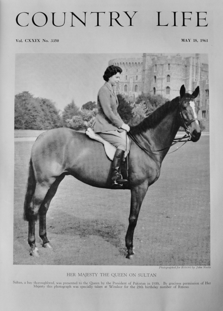 Country Life - May 18, 1961