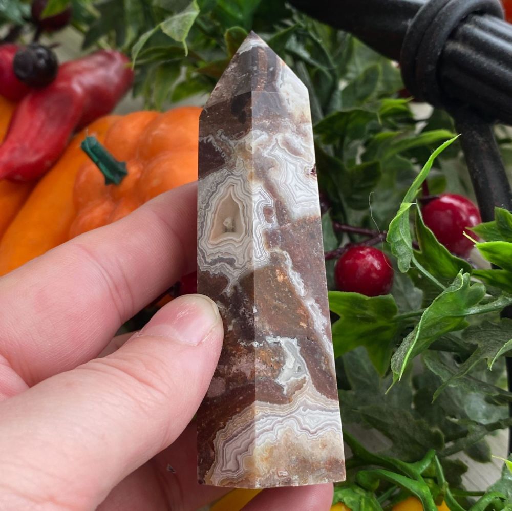 Crazy Lace Agate Point ~ #B6