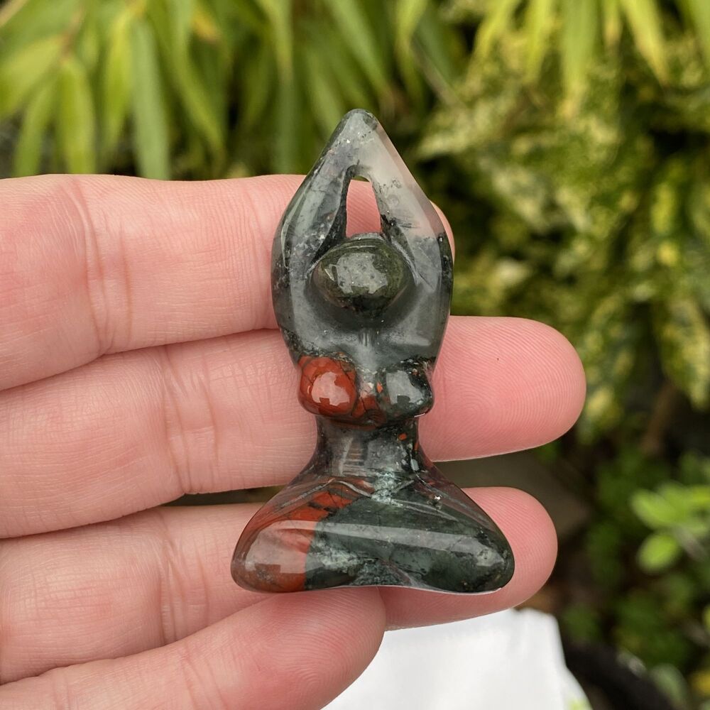 Goddess Statue ~ Bloodstone #2