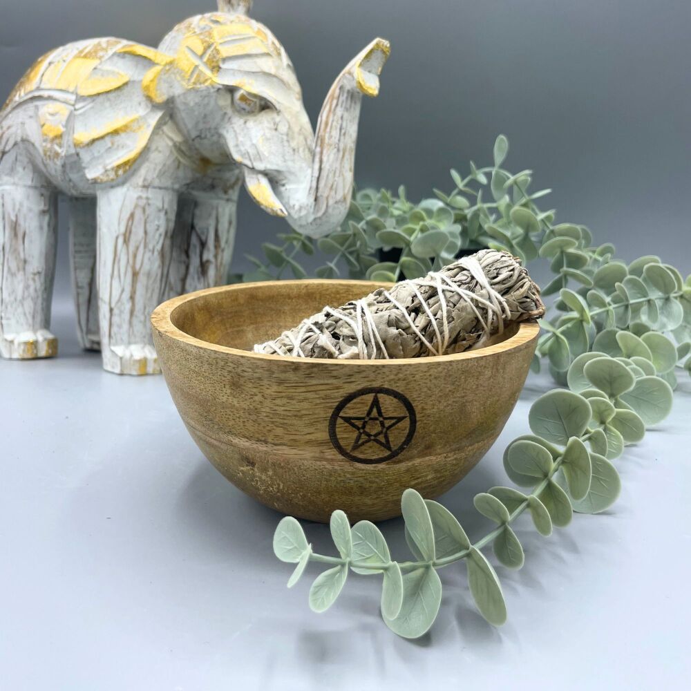 Wooden Smudge and Ritual Offering Bowl ~ Pentagram