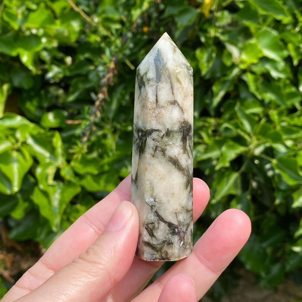 Green Mica Point