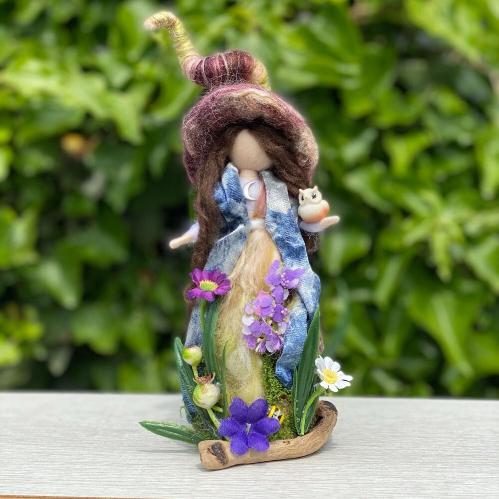 ** A New Coven of the Cauldron Collectible Witch ** ~ Astrid on sale Friday 13th at 10am
