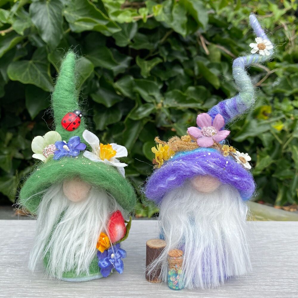 10: Set of Two Needlefelt Gonks