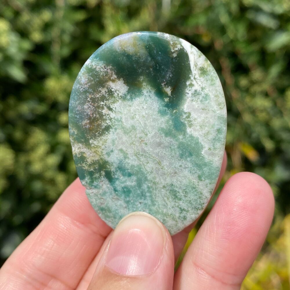 Crystal Thumbstone ~ Moss Agate