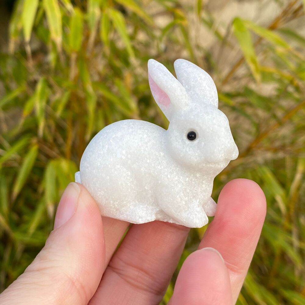 Marble Lucky White Rabbit