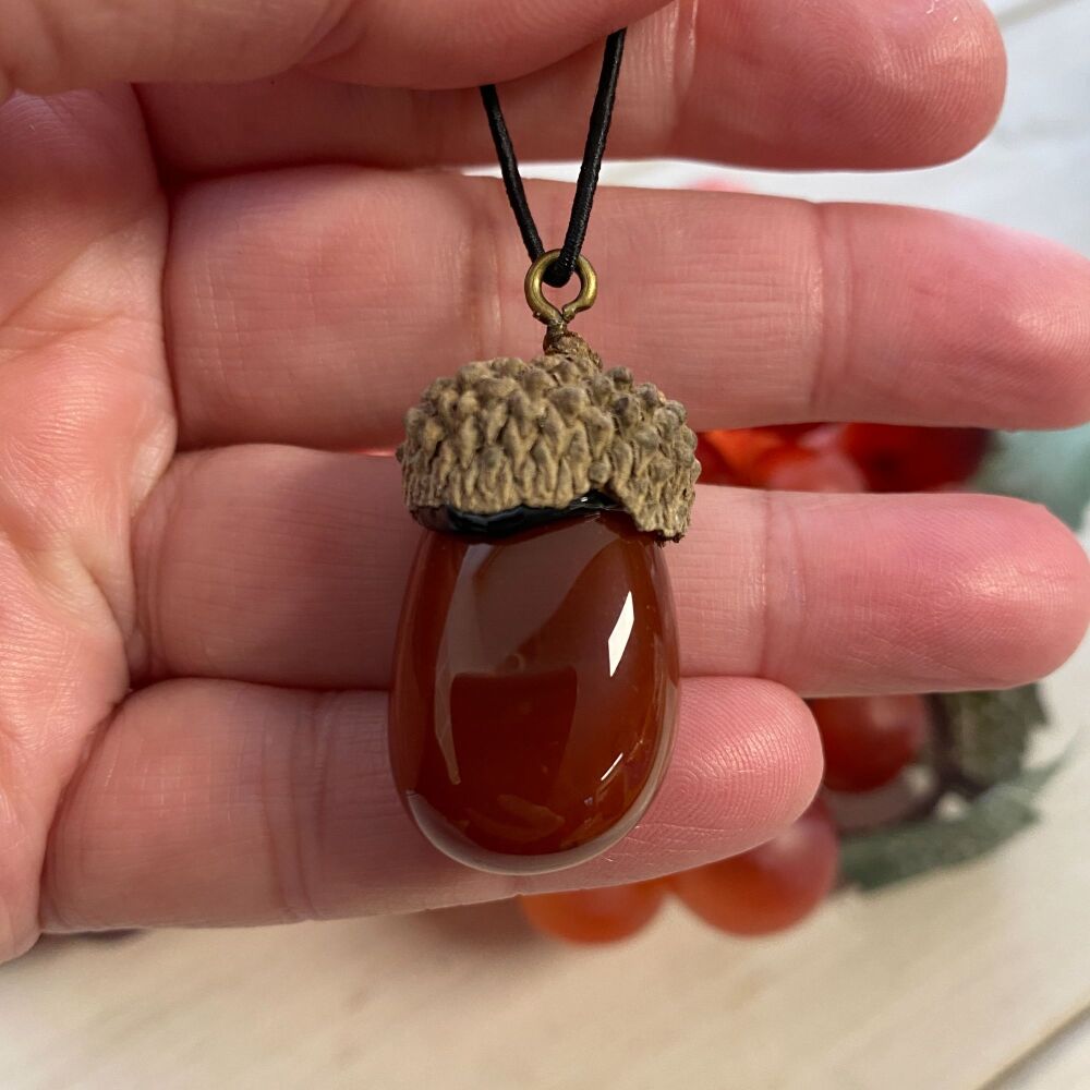 Cute Crystal Pendant set in a Acorn Cup ~ Carnelian