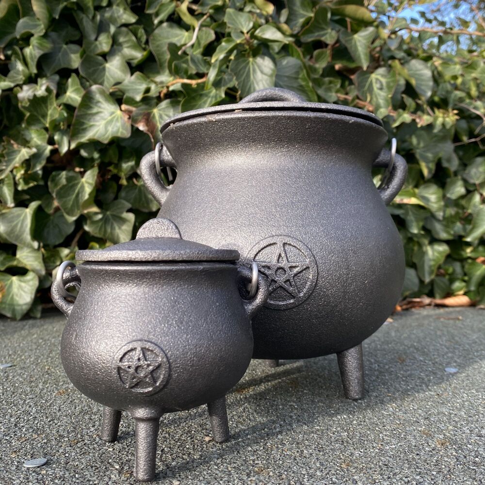 Cast Iron Huge Cauldron with Pentagram ~ 20 cm