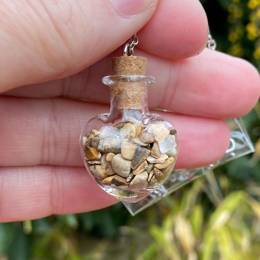 Cute Heart Bottle Pendant with Picture Jasper Chips
