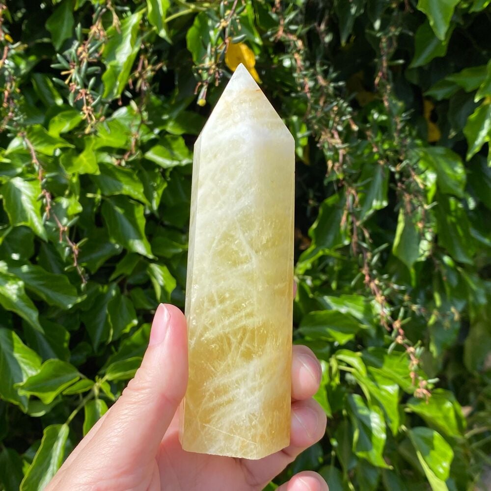 Lemon Quartz Tower