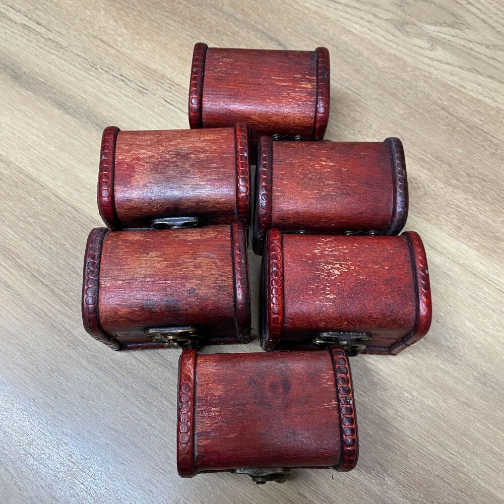 6 Mini Wooden Chests