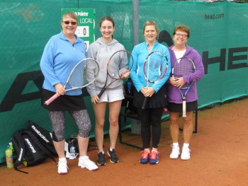 2017 Ladies Doubles IMG_6659 2017 Ladies Doubles IMG_6659