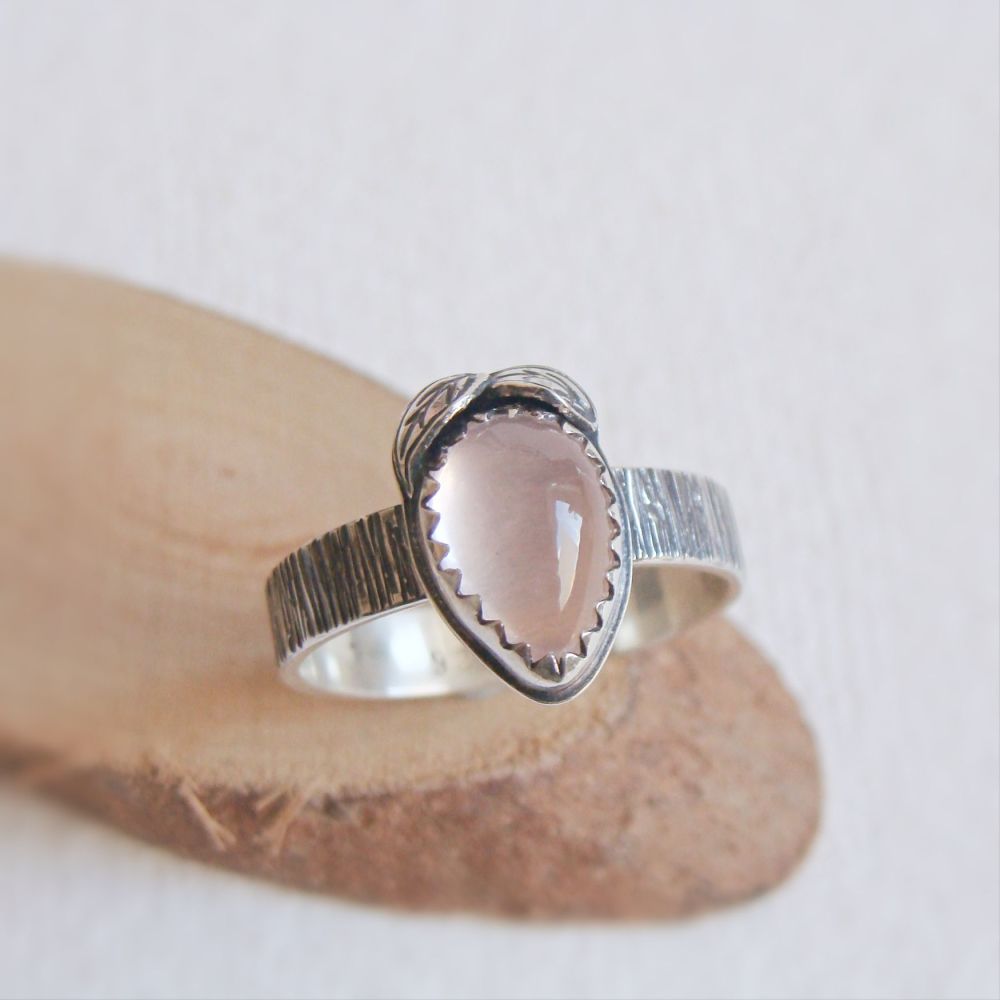 Sterling Silver Woodland Ring with Rose Quartz Teardrop & Silver Leaves (Si