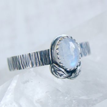 Sterling Silver Oval Moonstone Woodland Leaf Ring No.3 (Size R 1/2).