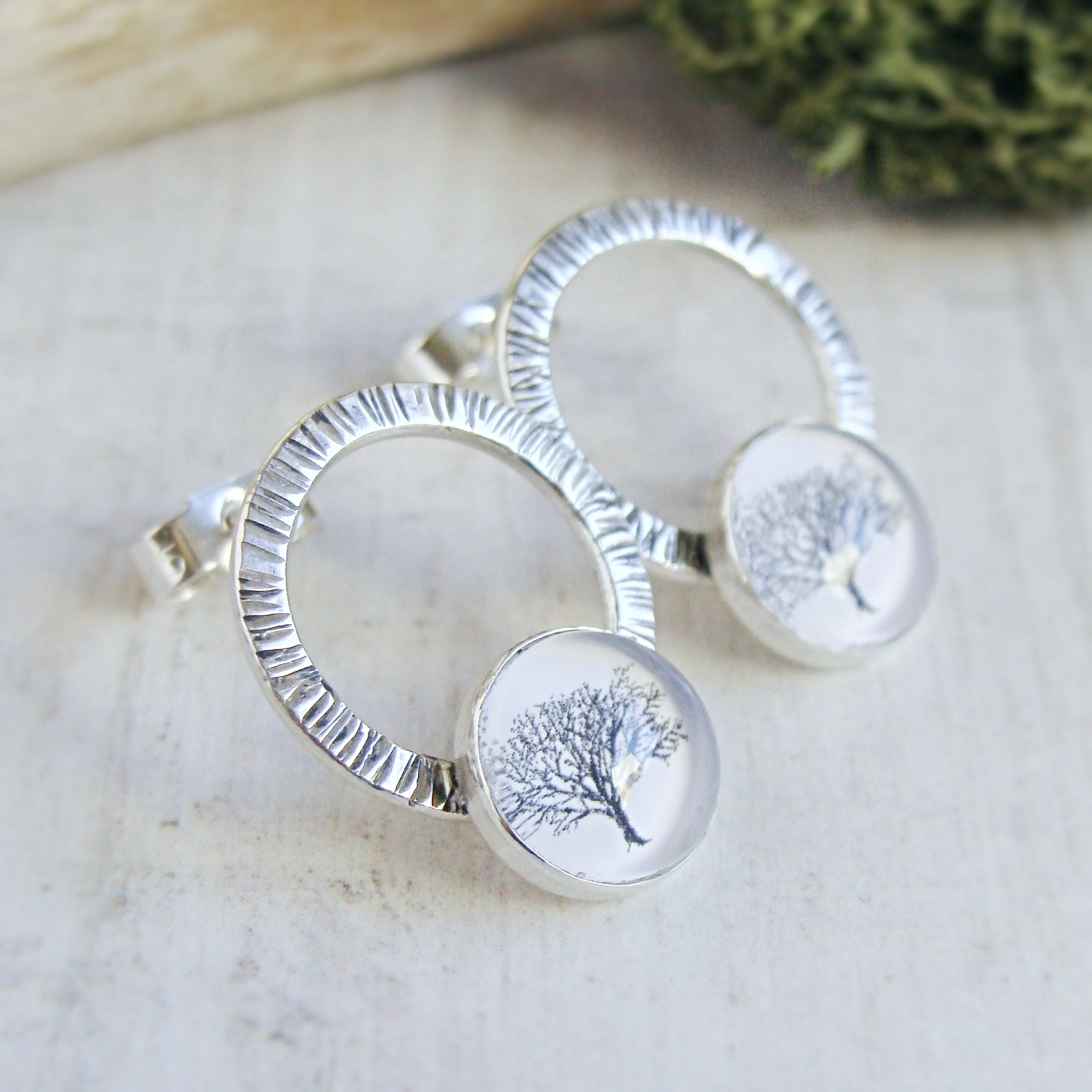 Eco recycled silver circle stud post earrings with oak tree illustration charms