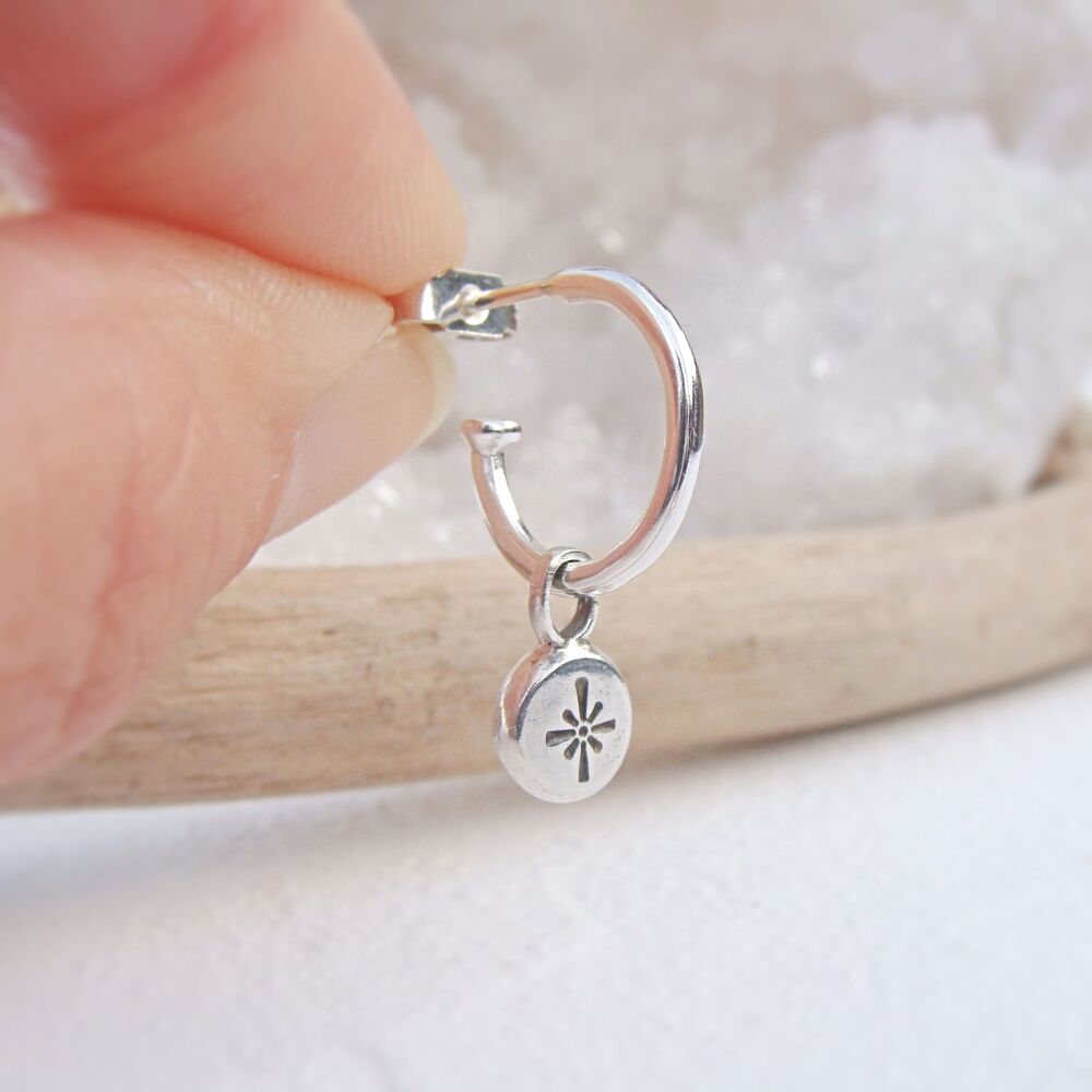 Sterling Silver Huggie Hoops with Winter Star Pebbles