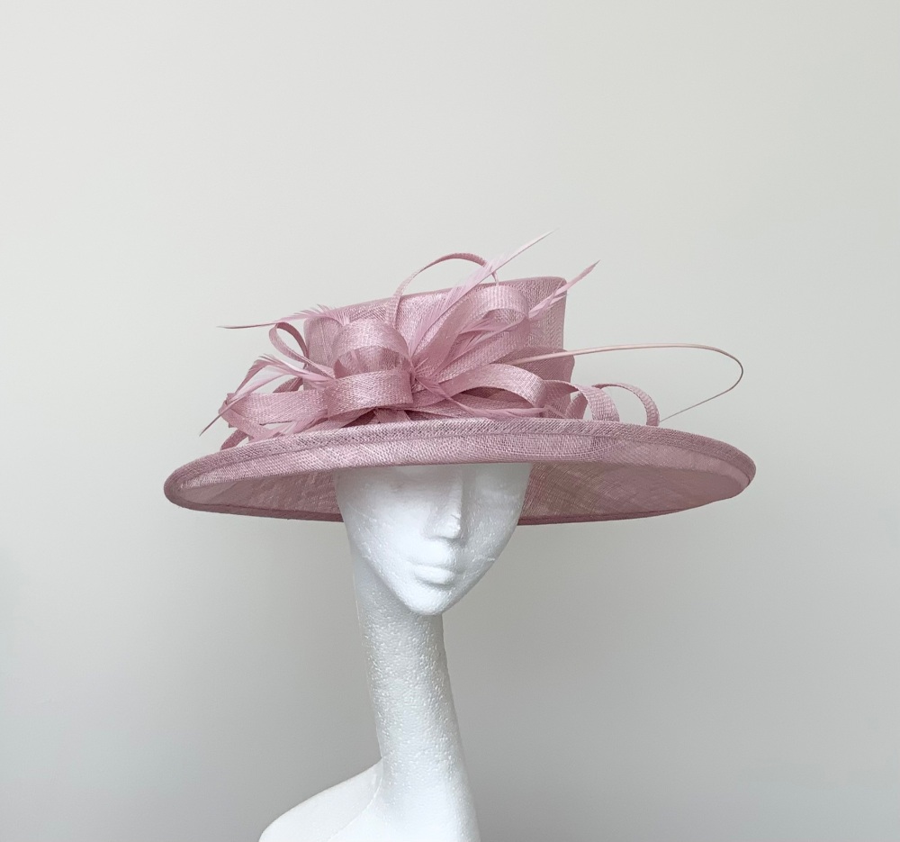 Dusty pink 2025 wedding hat