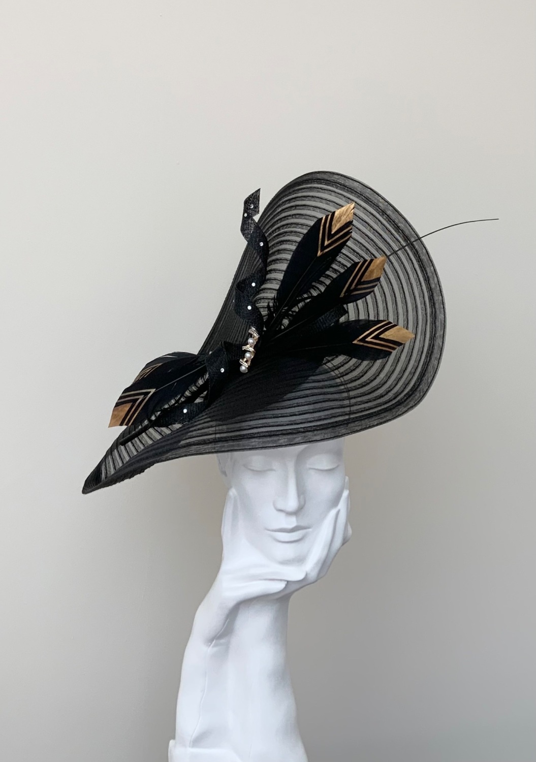 Black & Gold Large Crin Wedding Occasion Hat / Hatinator