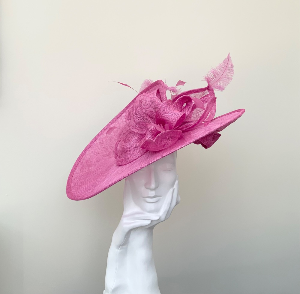 Rose Pink Large Saucer Hatinator Hat