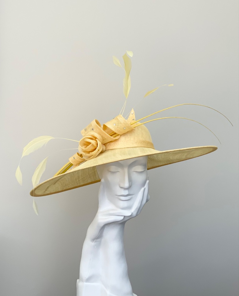 Yellow Very Large Saucer Hatinator Hat