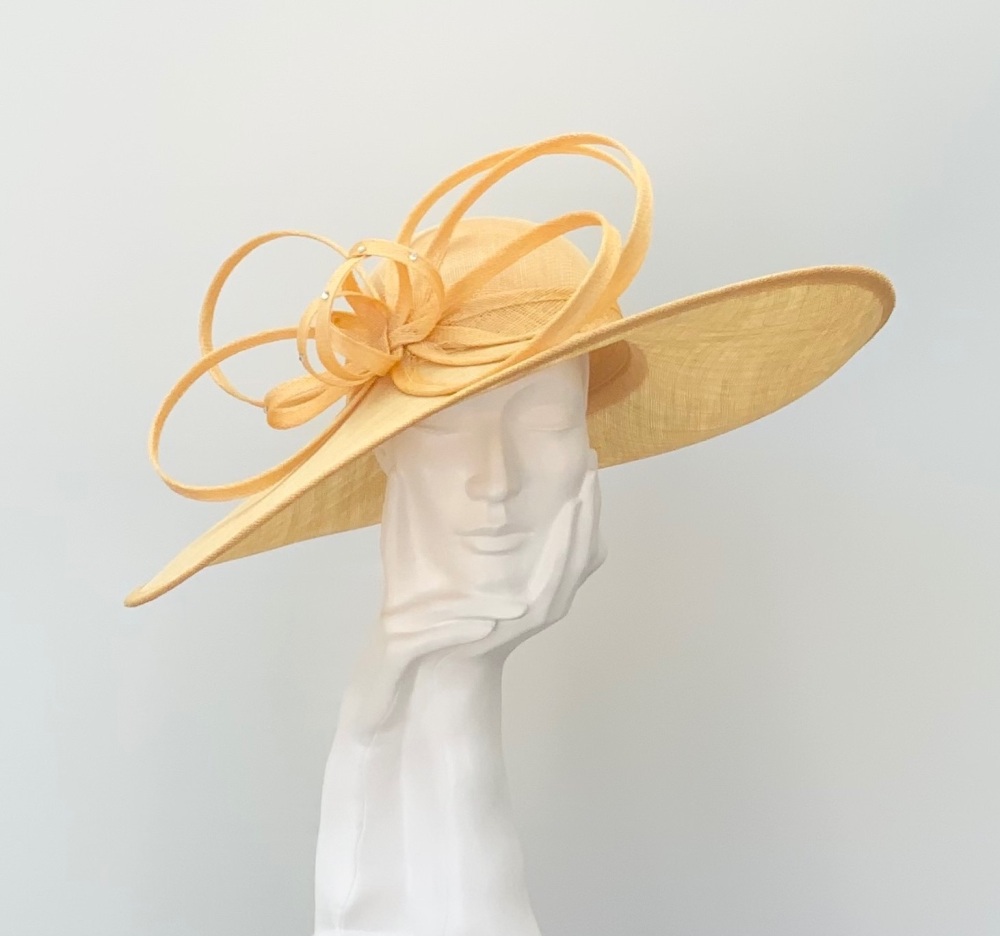 Deep Yellow Very Large Hat