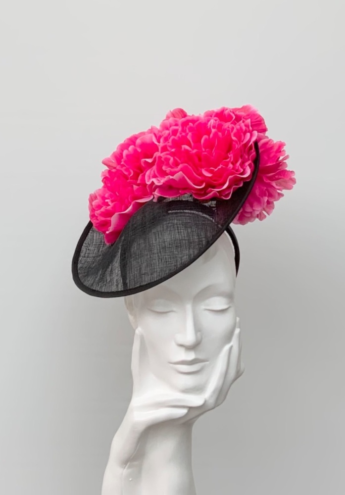 Black and Cerise / Hot Pink  Claudia Saucer Fascinator