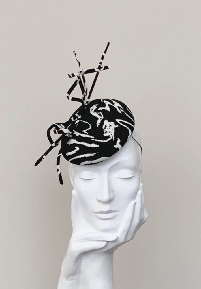 Black and Ivory Marbled Contemporary Fascinator