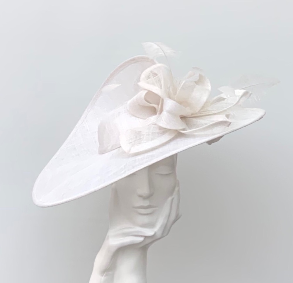 Off White Large Saucer Hatinator / Hat