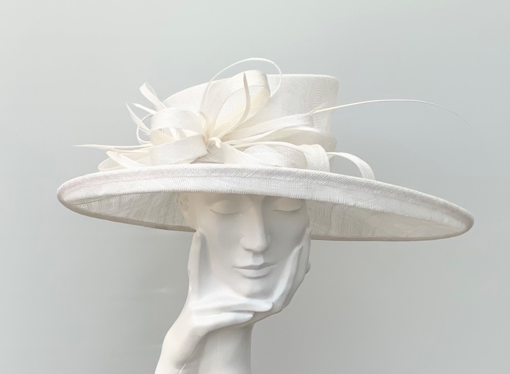 Off White Large Wedding Occasion Hat