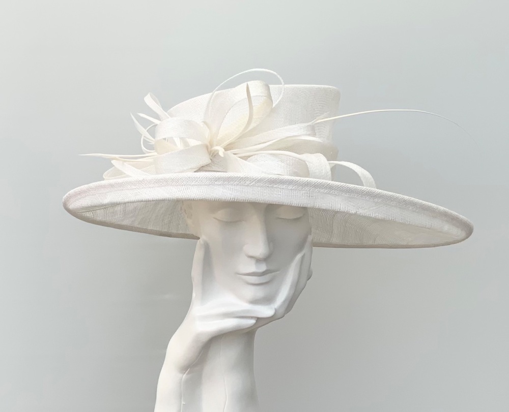 Ivory / Off White Wedding Occasion Hat