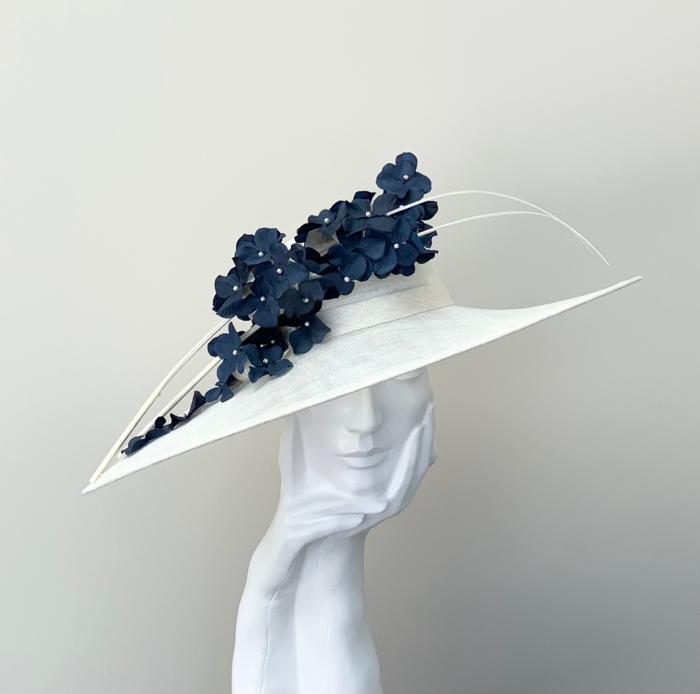 Cream and Navy Floral Very Large Saucer Hatinator Fascinator