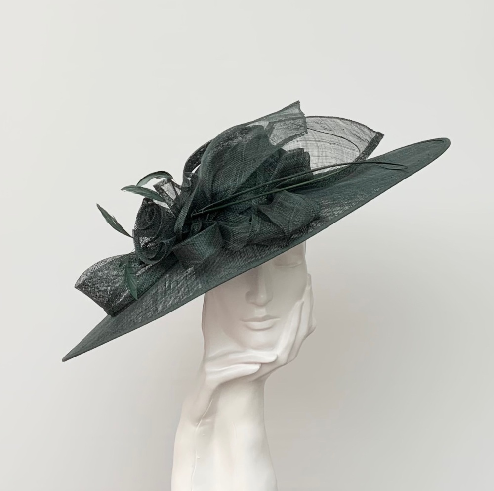 Forest Green Large Pointed Hatinator Hat