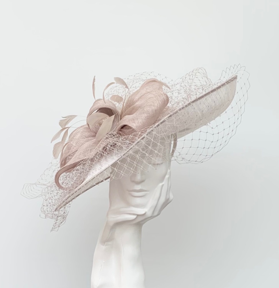 Off White and Taupe Netted Large Hatinator Hat