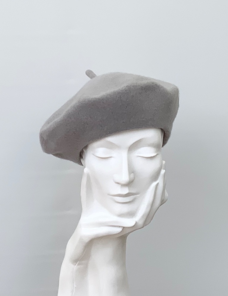 Light Grey  100% Wool Felt Beret Hat
