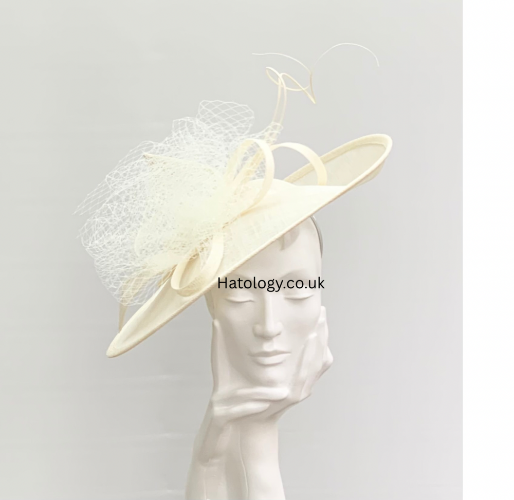 Cream Netted Cloud Hatinator Fascinator