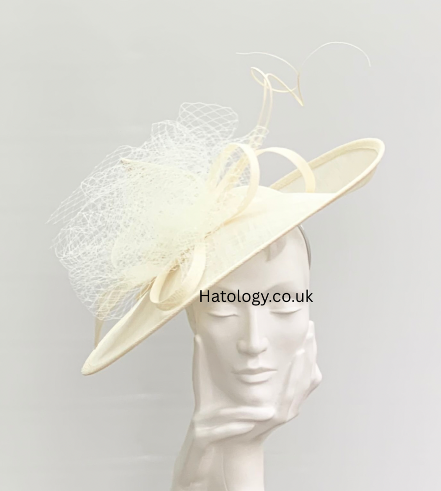 Cream Netted Cloud Hatinator Fascinator