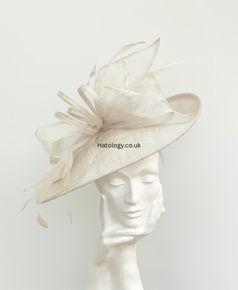 Mist Grey Bow Hatinator