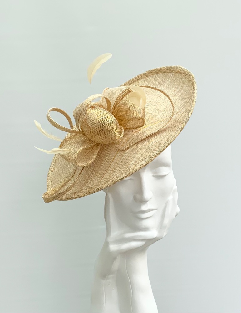 Metallic (sparkly) Gold Teardrop Saucer Fascinator