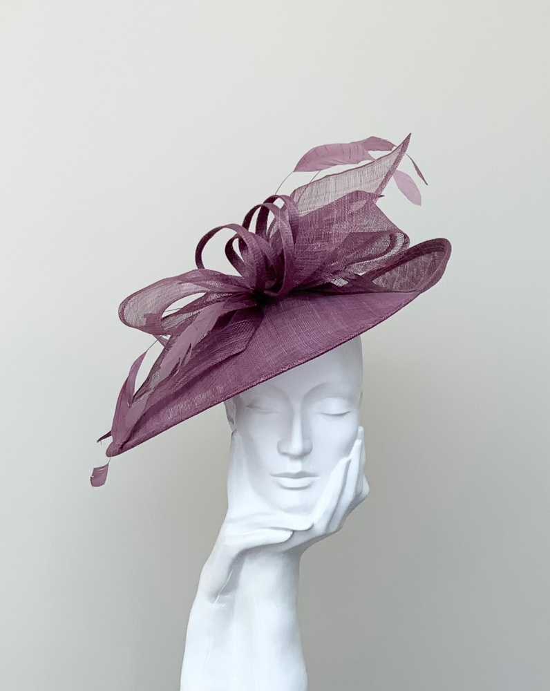 Mulberry Purple Bow Hatinator