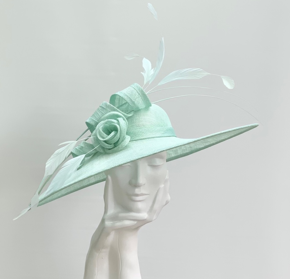 Mint Green Very Large Saucer Hatinator Hat