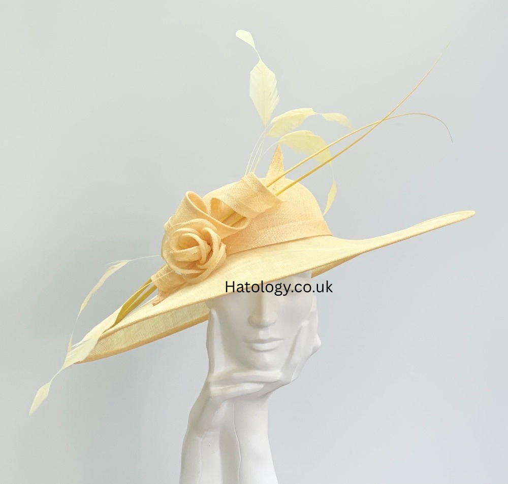 Pale Yellow Very Large Saucer Hatinator Hat