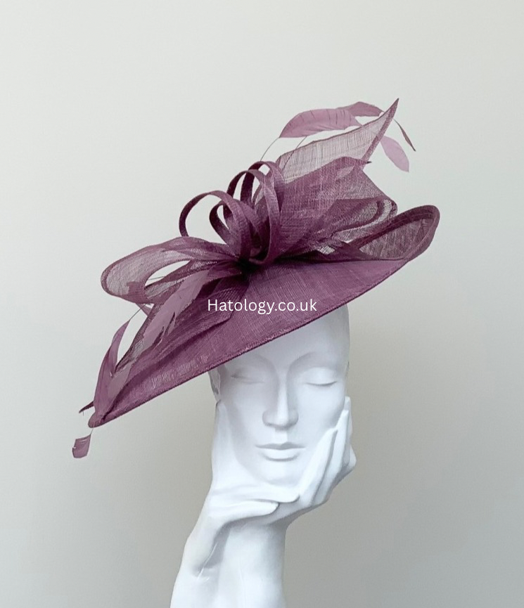 Mulberry Purple Bow Hatinator