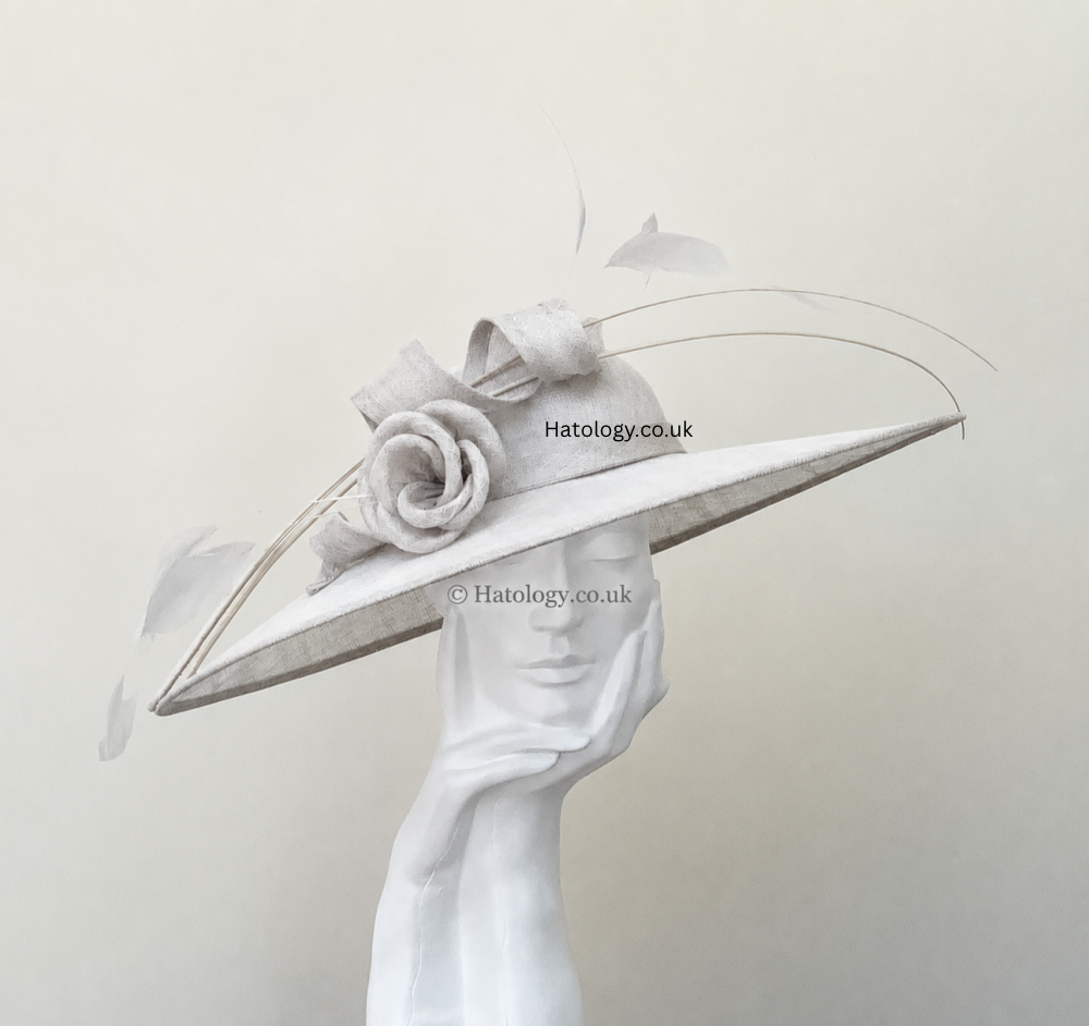Silver Very Large Saucer Hatinator Hat