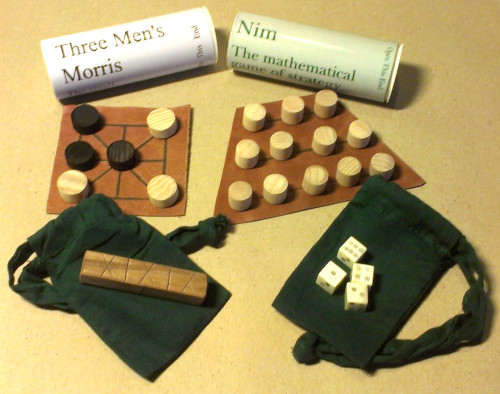 Small Games Collection (Ring-and Dot Bone Dice)