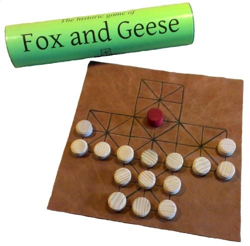 Fox and Geese board game main image