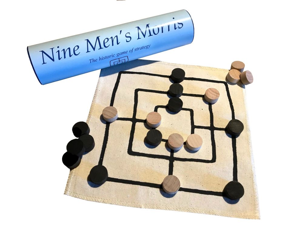 Nine Men's Morris - Linen Board