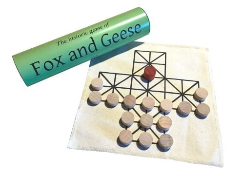 Fox and Geese - Linen Board