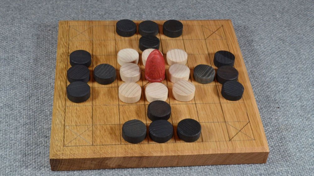 Oak tafl board of 7 x 7 squares, with layout for Fitchneal