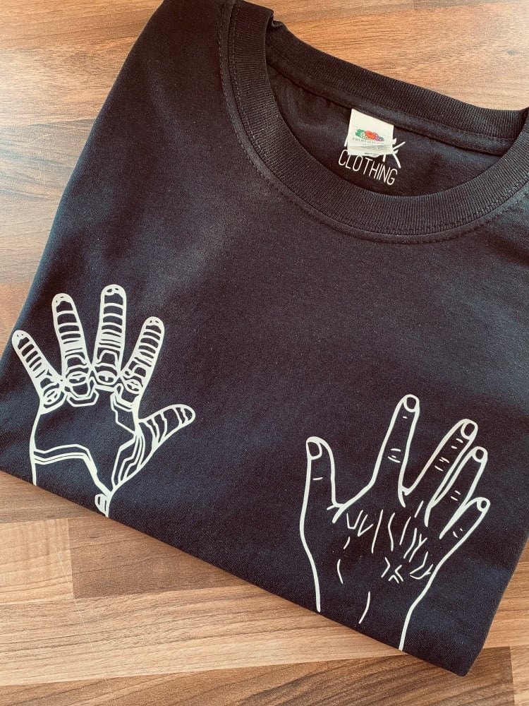 Bucky Barnes/Winter Soldier/Sebastian Stan Hands T-shirt