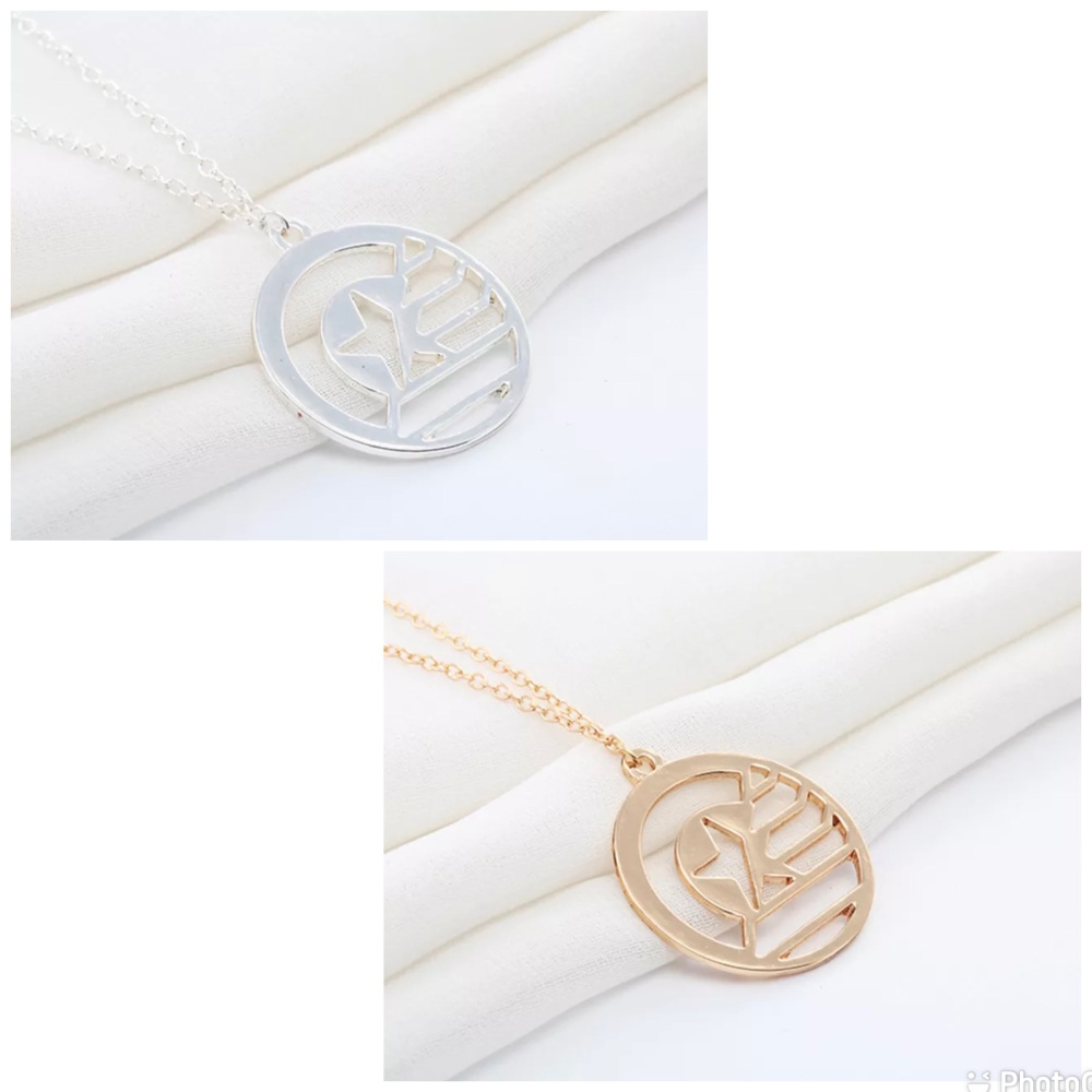 Cap & Bucky Necklace